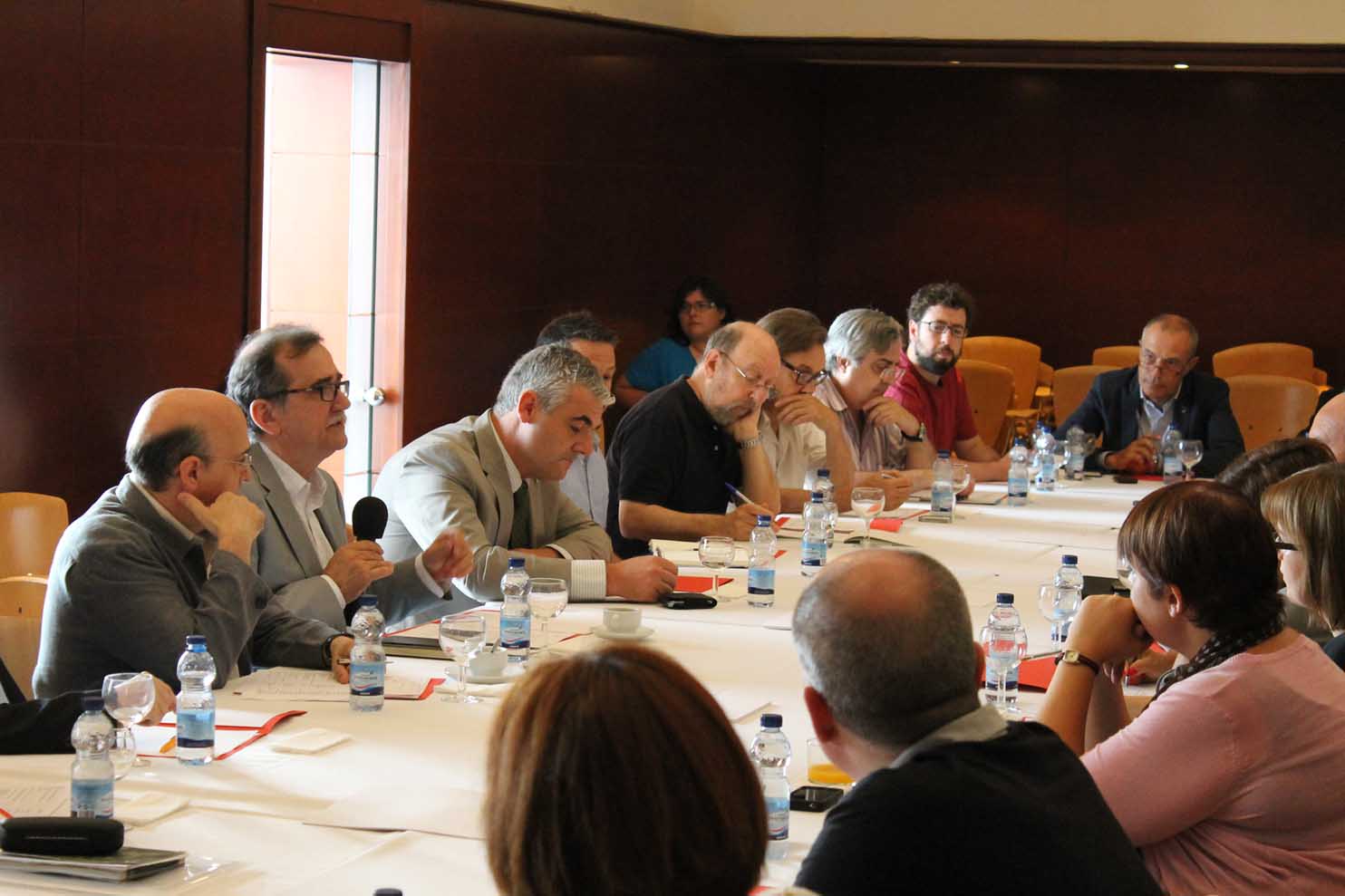 Constitución de la mesa sectorial. Foto: Colegio de Periodistas de Cataluña
