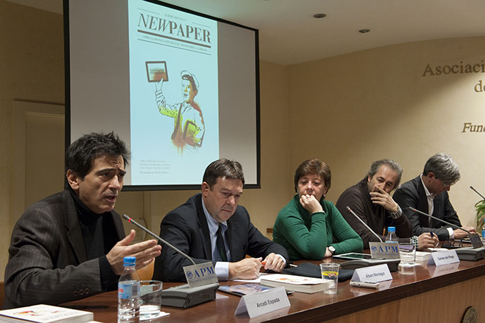De izqda. a dcha., Arcadi Espada, Albert Montagut, Carmen del Riego, Gumersindo Lafuente y Roger Domingo. Fotos: Pablo Vázquez/APM.