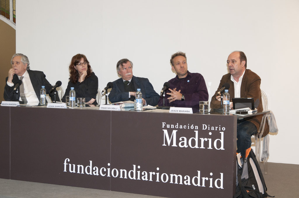 Integrantes de la segunda mesa redonda: Una redacción de hoy para Heraldo de Madrid. Foto: Elena Hidalgo / APM