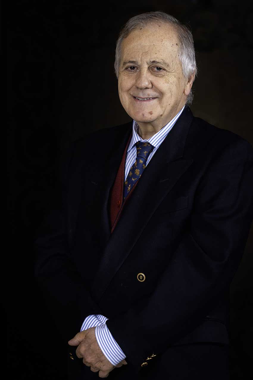 Javier Olave