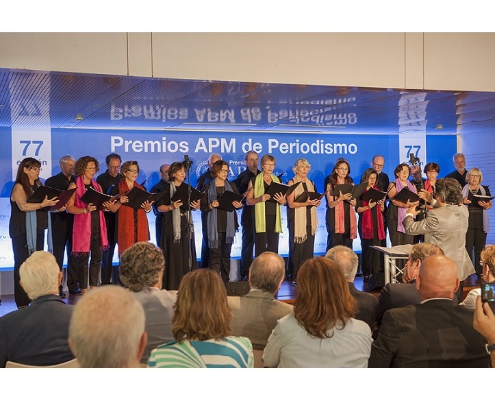 ActuacionCoroAPM_PremiosAPM2015