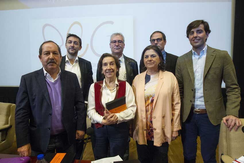 Victoria Prego, Lucía Méndez, Javier Ruiz, Pablo montesinos, Agustín Yanel, Jan Martínez Ahrens y Manuel Tapia. ©MIGUEL BERROCAL / APM