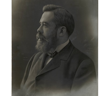 Miguel Moya, primer presidente de la APM (1895-1920). Fuente: Alfonso (1921). Archivo APM.