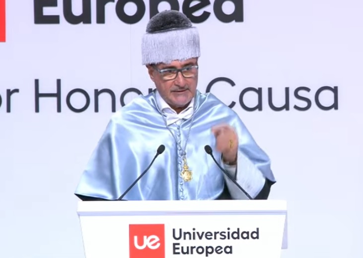 Carlos Herrera, doctor ‘honoris causa’ por la Universidad Europea.