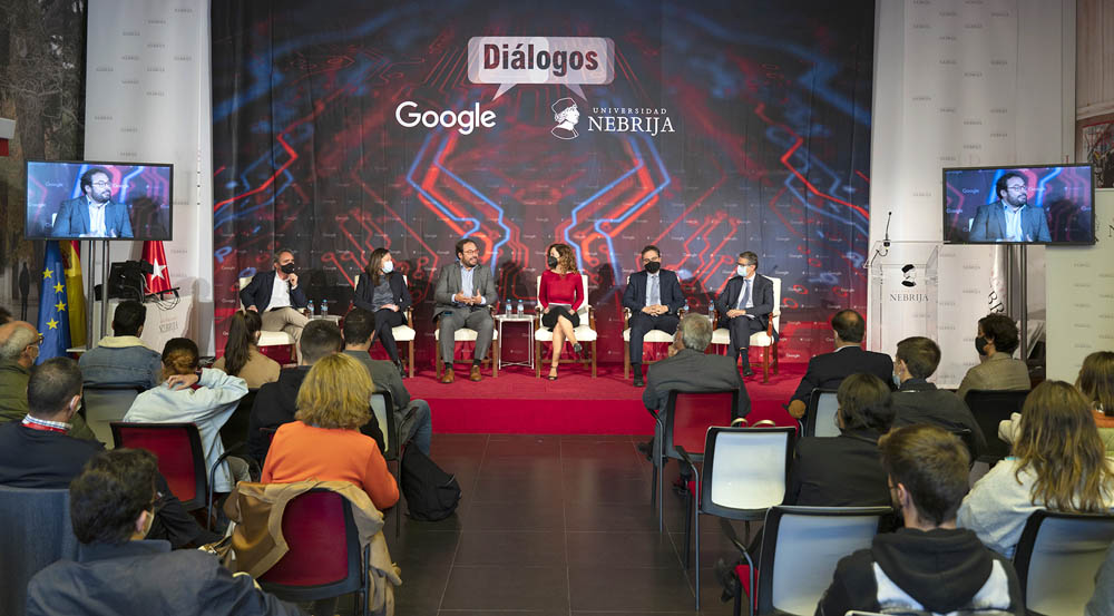Debate sobre la directiva europea de servicios audiovisuales en la Universidad Nebrija. Foto: Nebrija