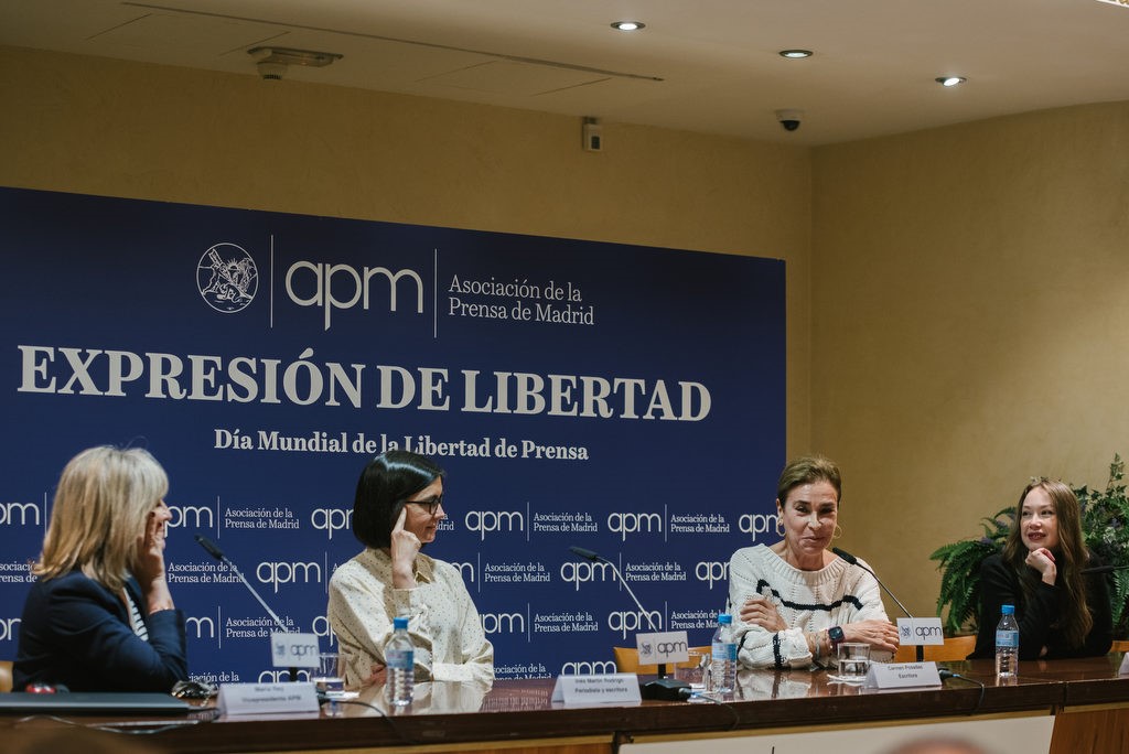 María Rey, Inés Martín, Carmen Posadas y Margaryta Yakovenko