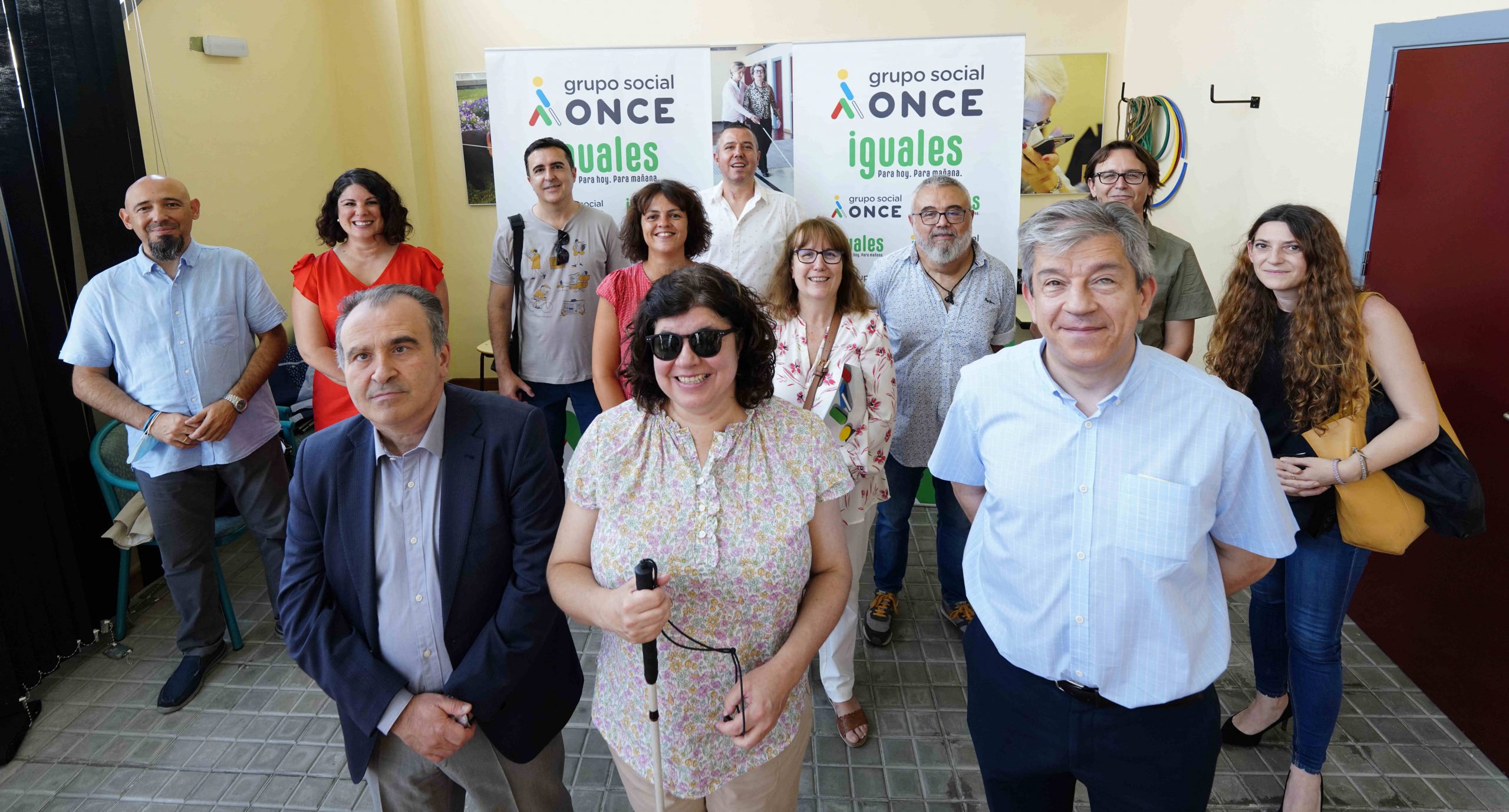 Jurado de los Premios Tiflos de Periodismo de las categorías de Prensa Escrita e Internet, junto a representantes de la ONCE