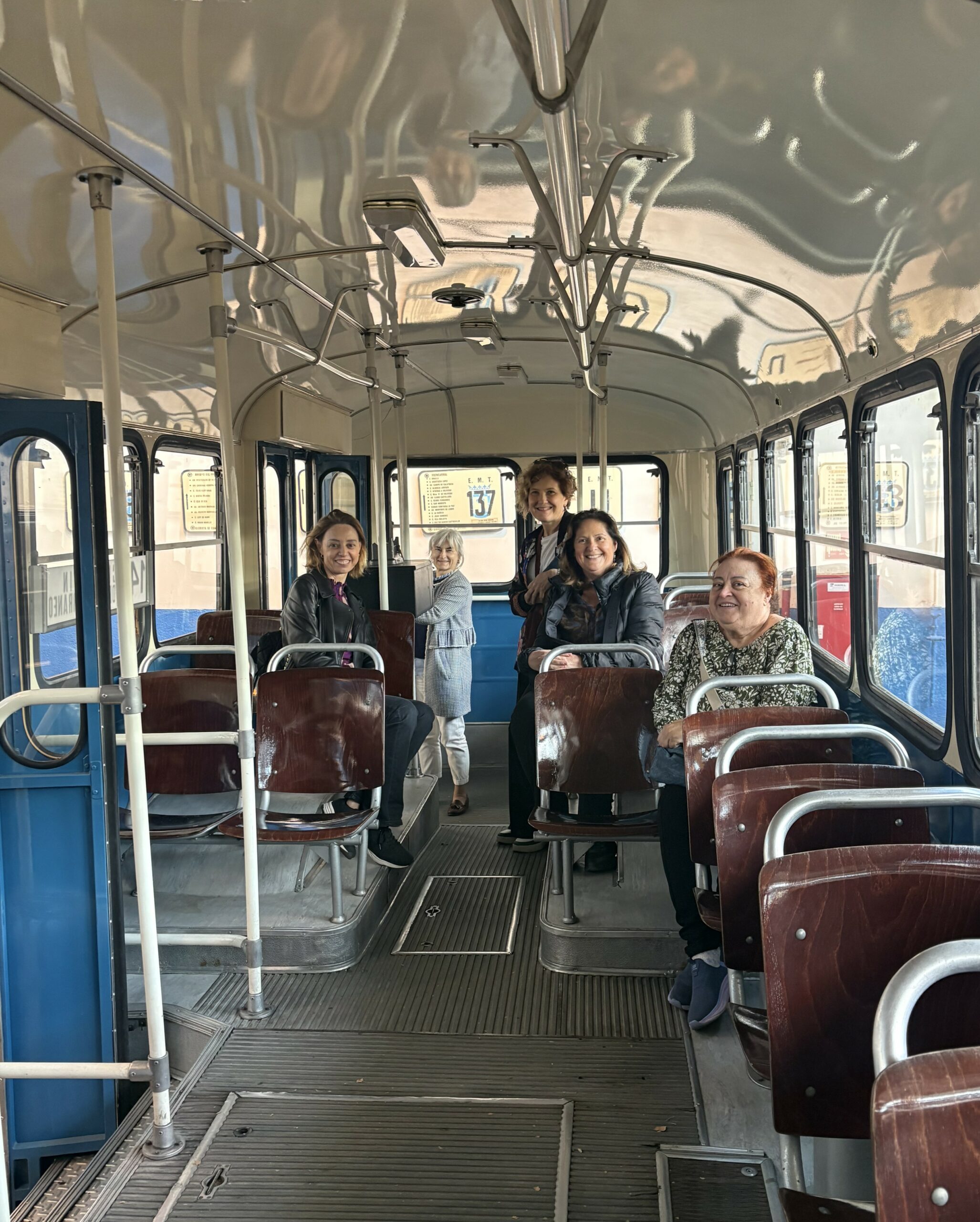 Visita al Museo de la EMT -