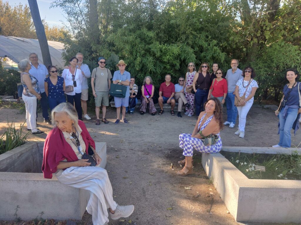 Momento del recorrido durante la visita al Vivero de Estufas. Foto: APM